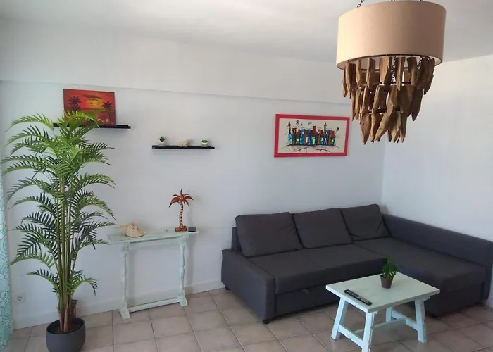 Apartamento Acogedor Con Vistas Al Mar